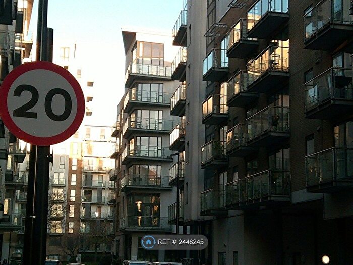 Studio To Rent In Caspian Wharf, London, E3