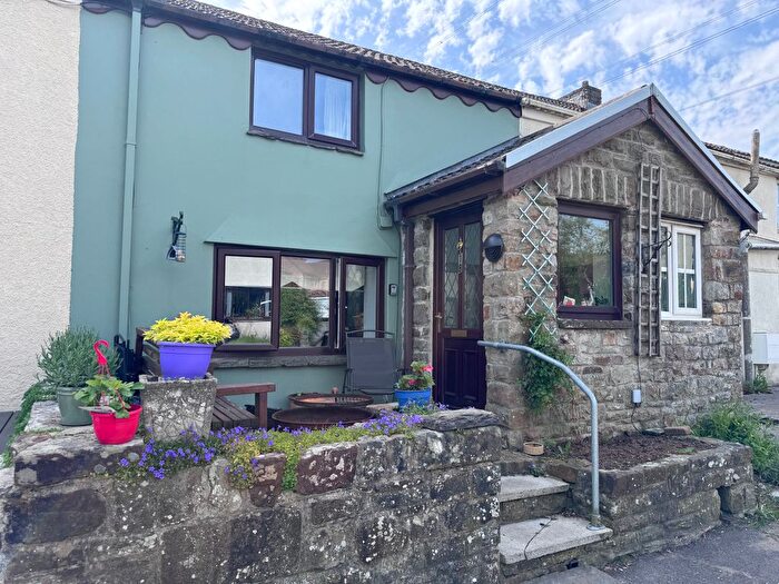 2 Bedroom Terraced House For Sale In Crown Road, Bridgend, CF33