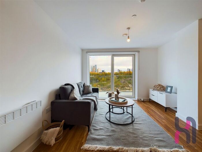2 Bedroom Flat To Rent In Manchester Waters, Pomona Strand, Old Trafford, M16