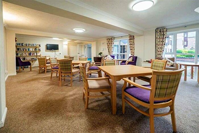 1 Bedroom Retirement Property To Rent In Cavendish Court, Recorder Road, Norwich, NR1