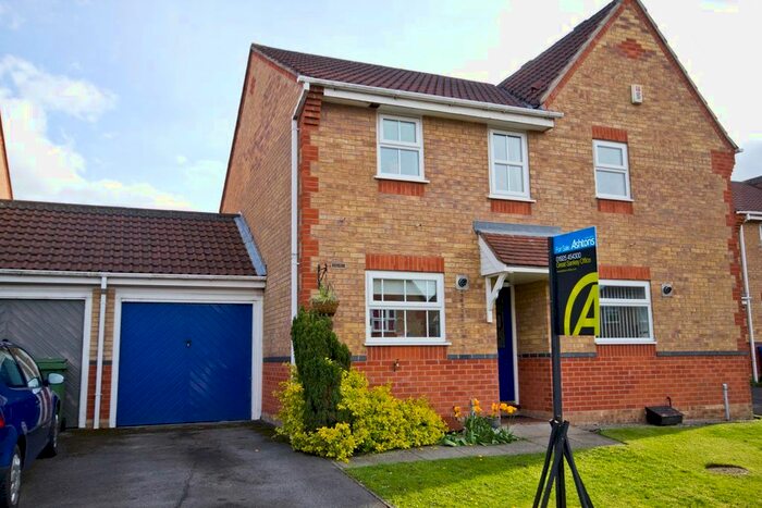2 Bedroom Semi-Detached House To Rent In Park Road, Great Sankey, Warrington, WA5