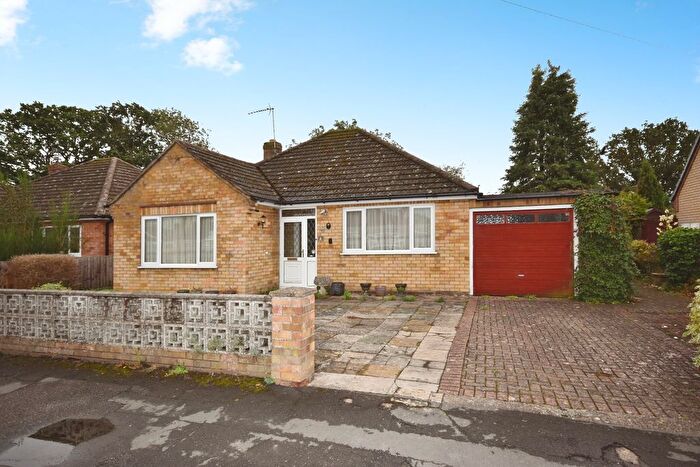 3 Bedroom Detached Bungalow For Sale In St. Hughs Drive, North Hykeham, Lincoln, LN6