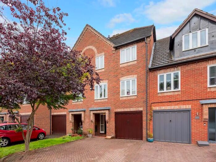 4 Bedroom Property To Rent In Greyfriars, Bridgnorth, WV16