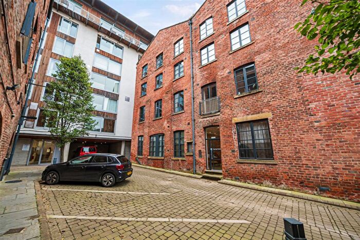 2 Bedroom Flat To Rent In Dye Works, Neptune Street, Leeds, LS9