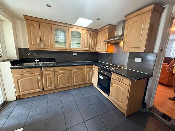 3 Bedroom Terraced House To Rent In Southall, UB2