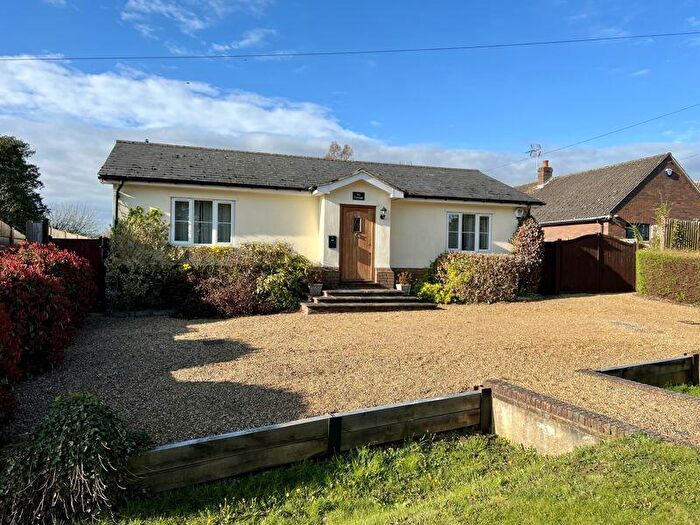 3 Bedroom Detached Bungalow For Sale In Feathers Hill, Hatfield Broad Oak, CM22