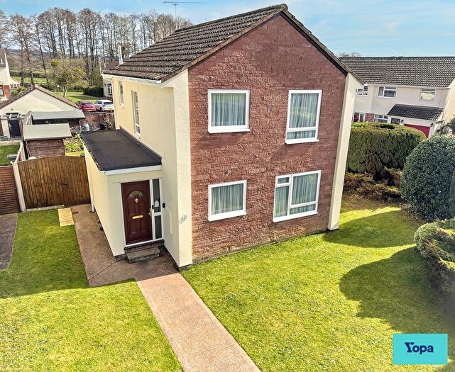 3 Bedroom Detached House For Sale In Hither Mead, Taunton, TA4