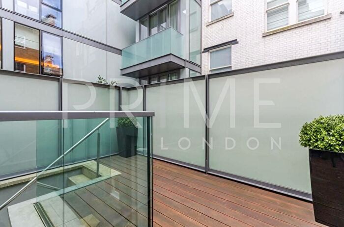 2 Bedroom Flat To Rent In Duke Street, Mayfair, London, W1K