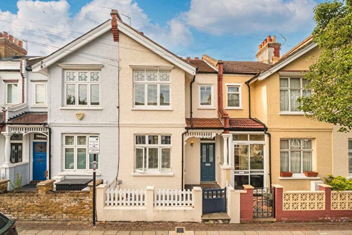 4 Bedroom Terraced House For Sale In Brudenell Road, Tooting, SW17