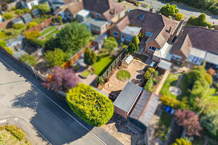 2 Bedroom Semi-Detached Bungalow For Sale In Cranford Road, Burton Latimer, Kettering, NN15