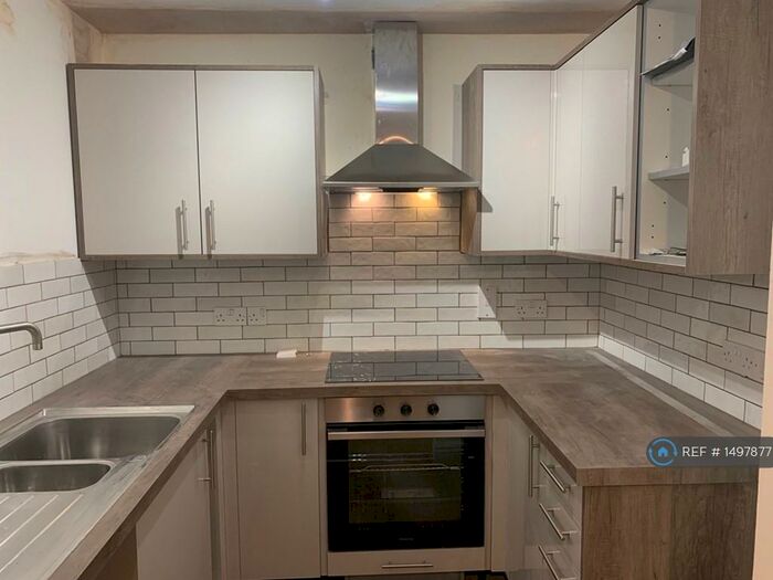 1 Bedroom Flat To Rent In Brabant Way, Westbury, BA13