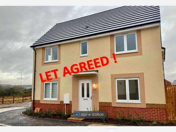 3 Bedroom Semi-Detached House To Rent In Garnet Road, Bridgwater TA6