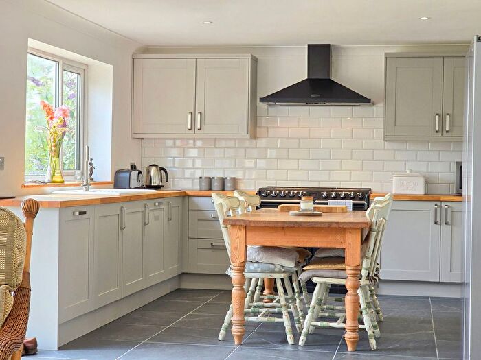 4 Bedroom Detached House For Sale In Bratton Clovelly, Okehampton, EX20
