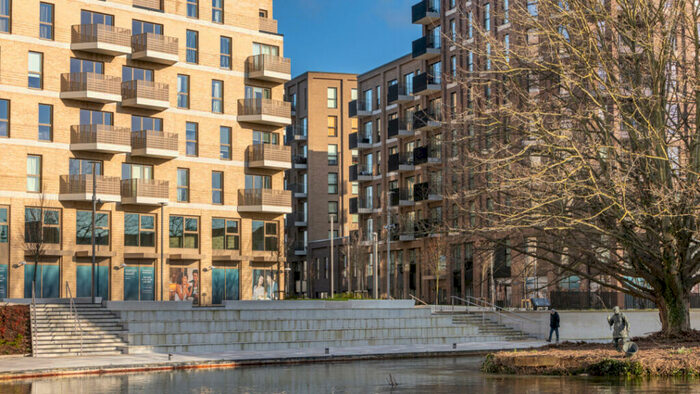 1 Bedroom Apartment For Sale In Kenavon Drive, Reading, RG1