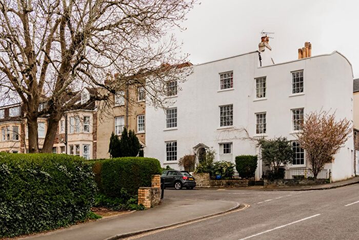 3 Bedroom Terraced House For Sale In Cotham Vale, Bristol, Somerset, BS6