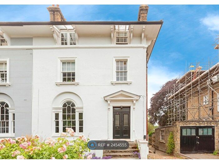 1 Bedroom Flat To Rent In Church Terrace, London, SE13