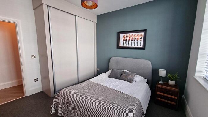 2 Bedroom Apartment To Rent In Camden Street, Jewellery Quarter, Birmingham, B1