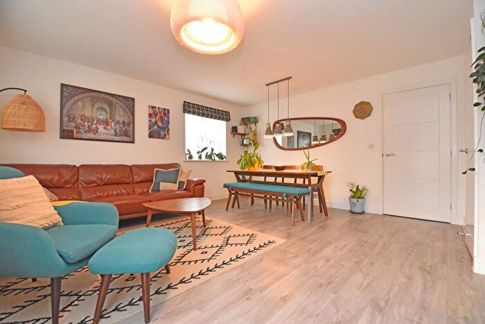 3 Bedroom End Of Terrace House For Sale In Greenhouse Gardens, Cullompton, EX15
