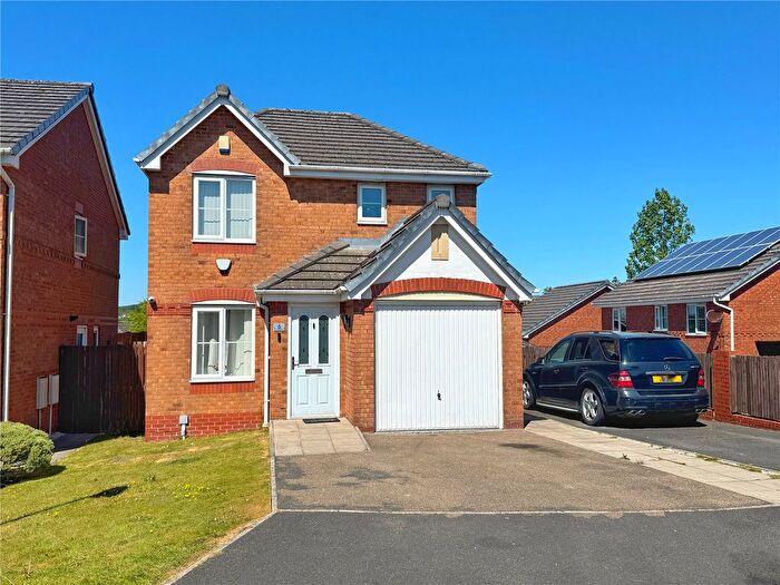 3 Bedroom Detached House For Sale In Repton Close, Bacup, Rossendale, OL13