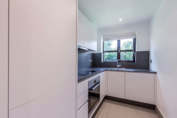 1 Bedroom Flat To Rent In Rudsworth Close, SL3