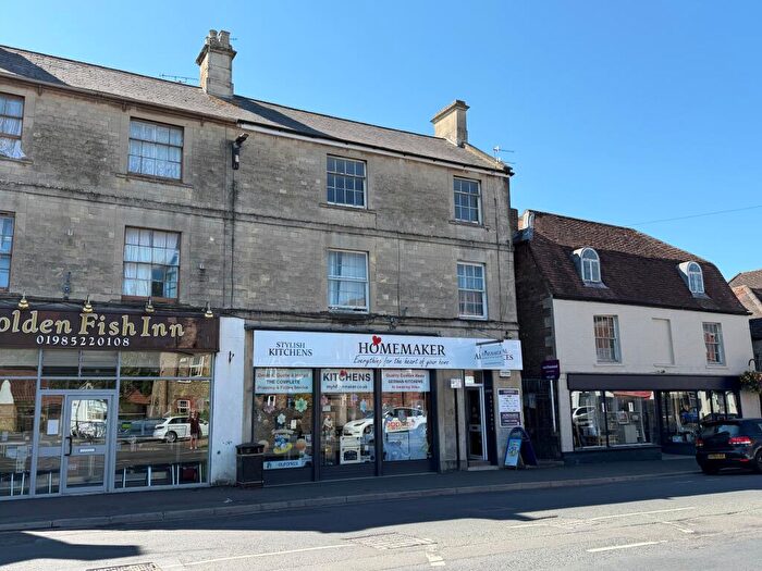 1 Bedroom Flat To Rent In George Street, Warminster, BA12