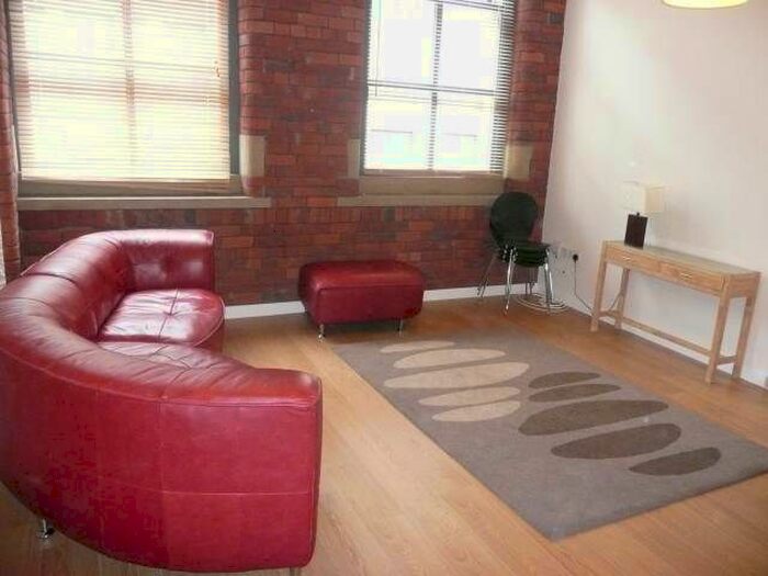 2 Bedroom Flat To Rent In Peckover Street, Bradford BD1
