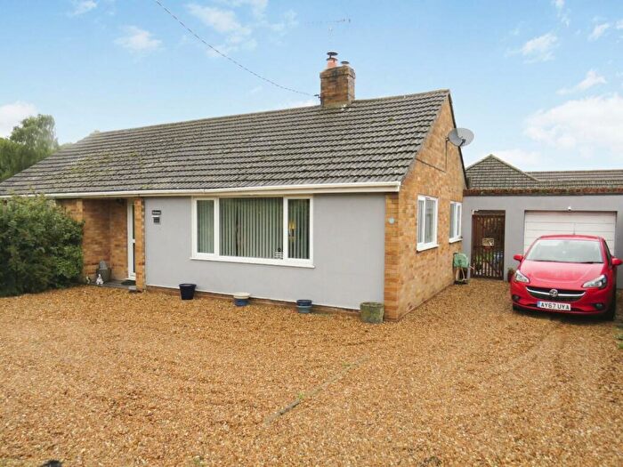 3 Bedroom Detached Bungalow For Sale In Cemetery Road, Lakenheath, IP27