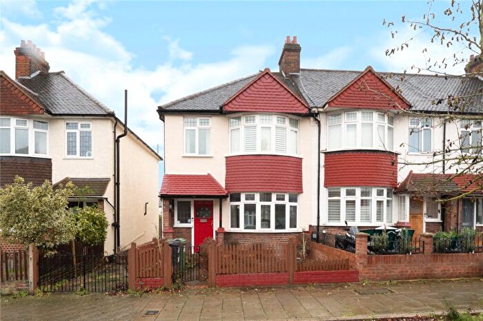 3 Bedroom End Of Terrace House For Sale In Egremont Road, West Norwood, London, SE27