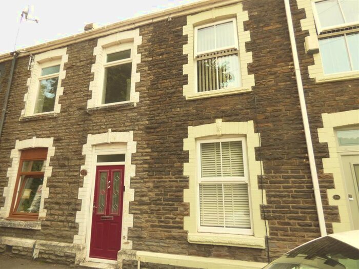 1 Bedroom Flat To Rent In Rockingham Terrace, Briton Ferry, Neath, SA11