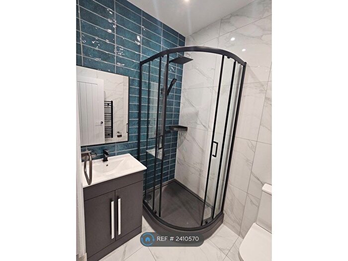 1 Bedroom Flat To Rent In Bradford, Bradford, BD1