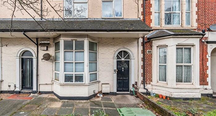 Flat To Rent In Northam Road, Southampton, SO14