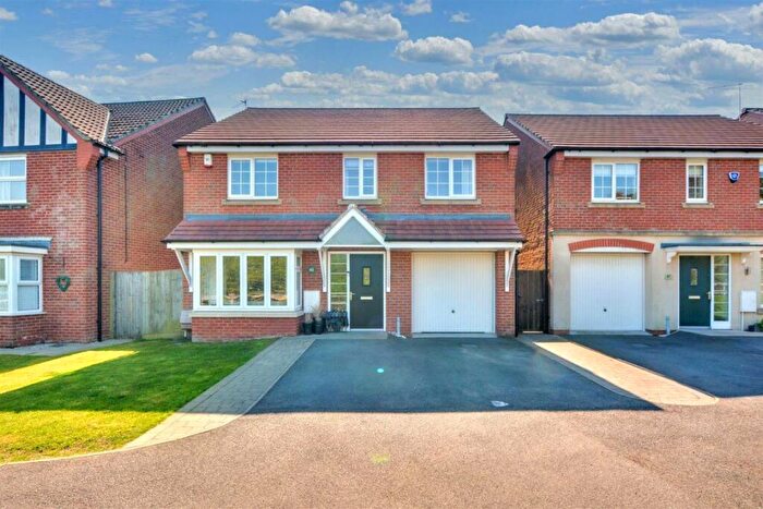 4 Bedroom Detached House To Rent In Bradstone Drive, Mapperley, Nottingham, NG3