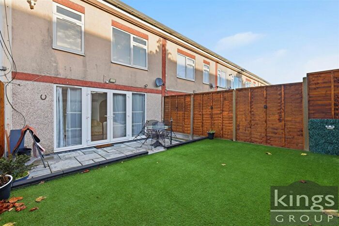 3 Bedroom Terraced House For Sale In Berecroft, Harlow, CM18