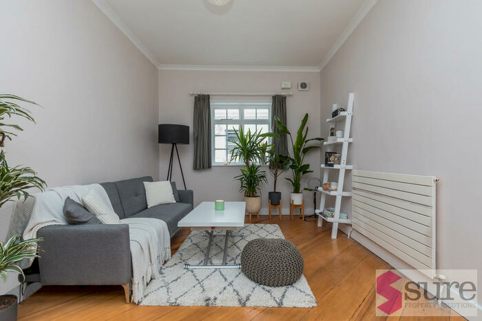 1 Bedroom Maisonette To Rent In New Steine, Brighton, BN2