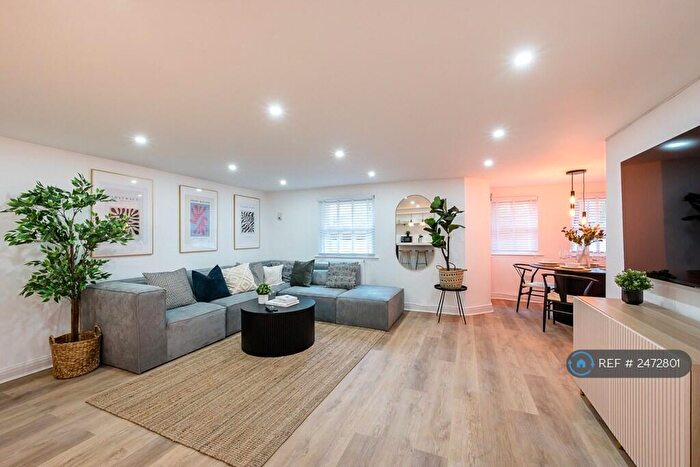 4 Bedroom Flat To Rent In Aigburth Drive, Liverpool, L17