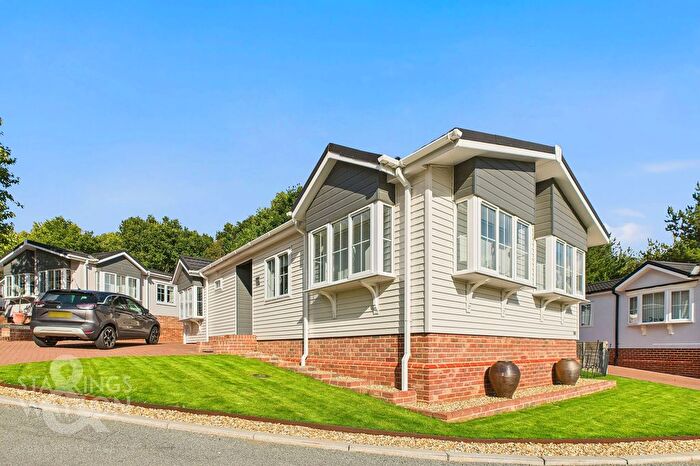 2 Bedroom Mobile/park Home For Sale In Whitearch Main Road, Benhall, Saxmundham, IP17