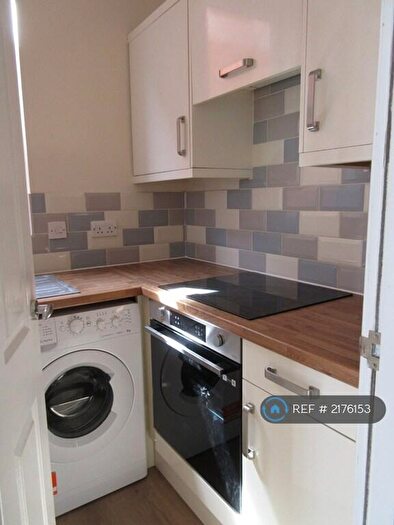 Studio To Rent In Connaught Road, Derby, DE22