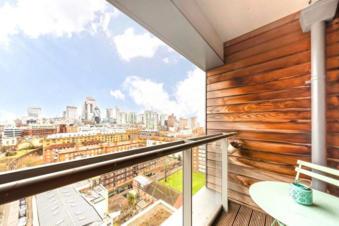 1 Bedroom Flat To Rent In Wilson Tower, Christian Street, London, E1
