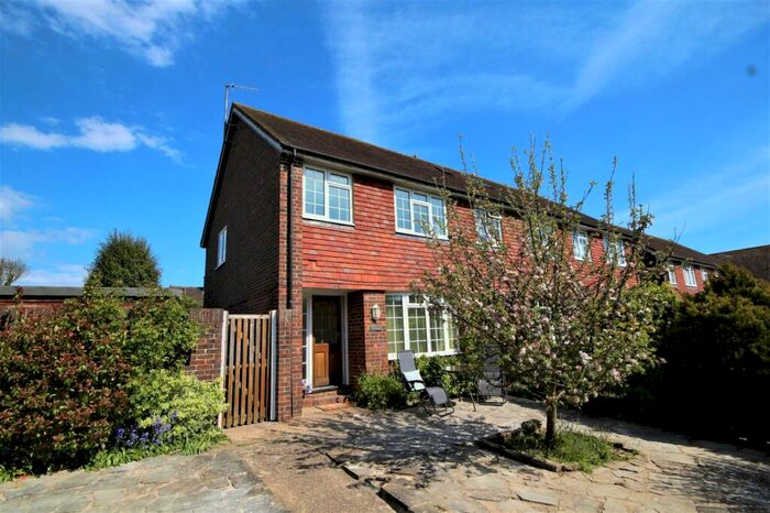 3 Bedroom End Of Terrace House To Rent In Horsham Road, Findon, Findon, West Sussex, BN14
