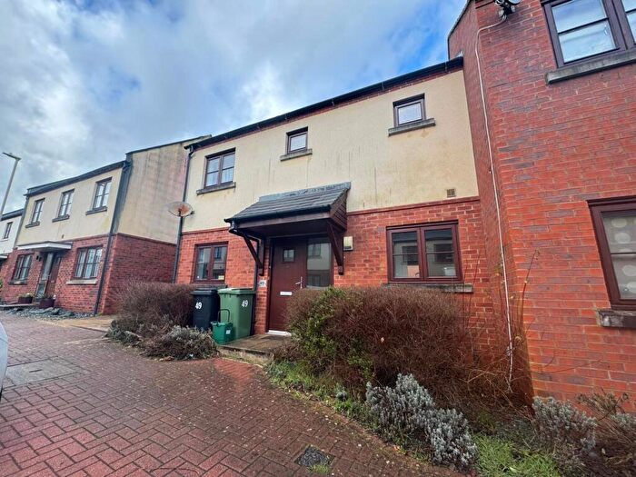 2 Bedroom House To Rent In Highpath Way, Basingstoke, RG24