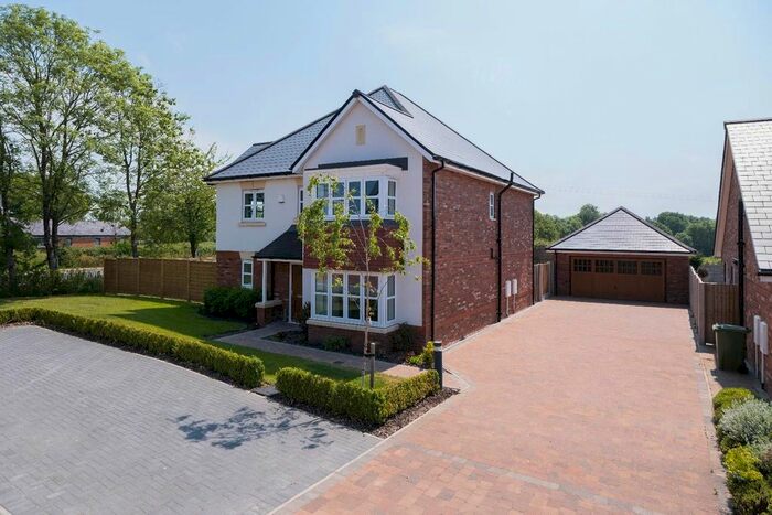 4 Bedroom Detached House For Sale In Moorings Close, Wardle, Nantwich, CW5