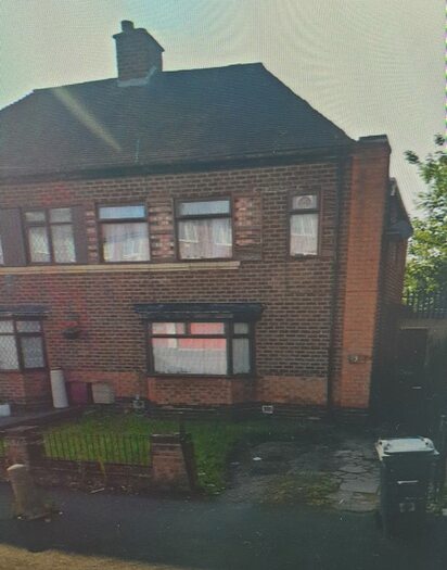 3 Bedroom Semi-Detached House To Rent In Lea Village, Birmingham, B33