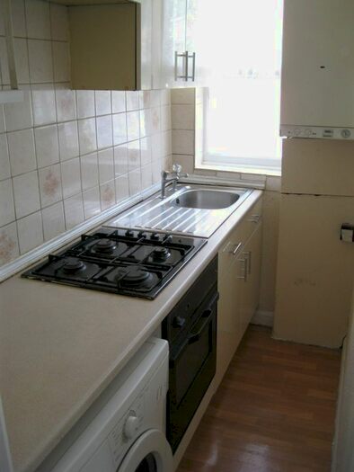 1 Bedroom Flat To Rent In Howard's Road, Plaistow, Stratford, E13