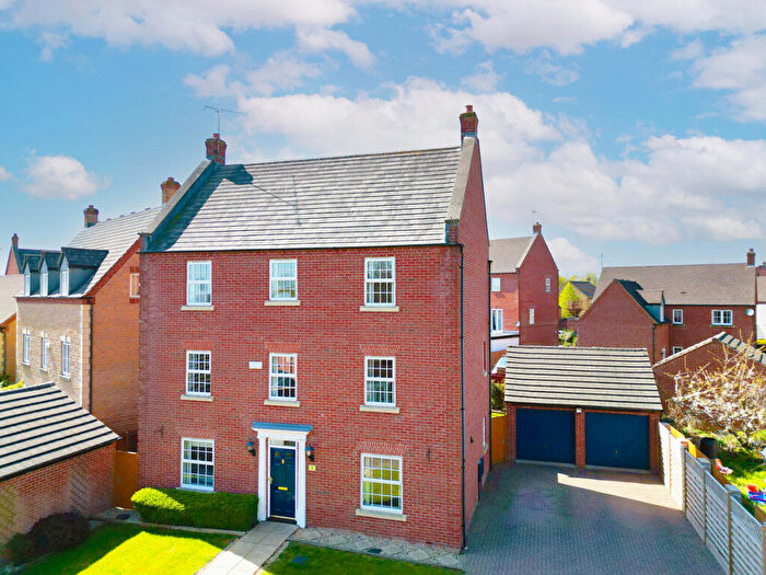 5 Bedroom Detached House For Sale In Linnet Close, Rugby, CV23