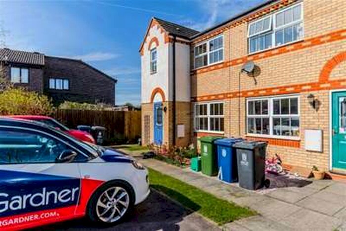 3 Bedroom House To Rent In Woodlark Drive, Cottenham, CB24