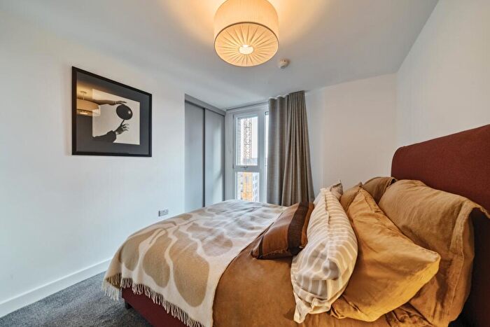 2 Bedroom Apartment To Rent In The Junction Leeds, LS12
