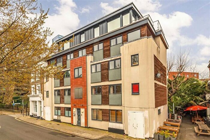 1 Bedroom Flat For Sale In Kipling Street, London Bridge, SE1