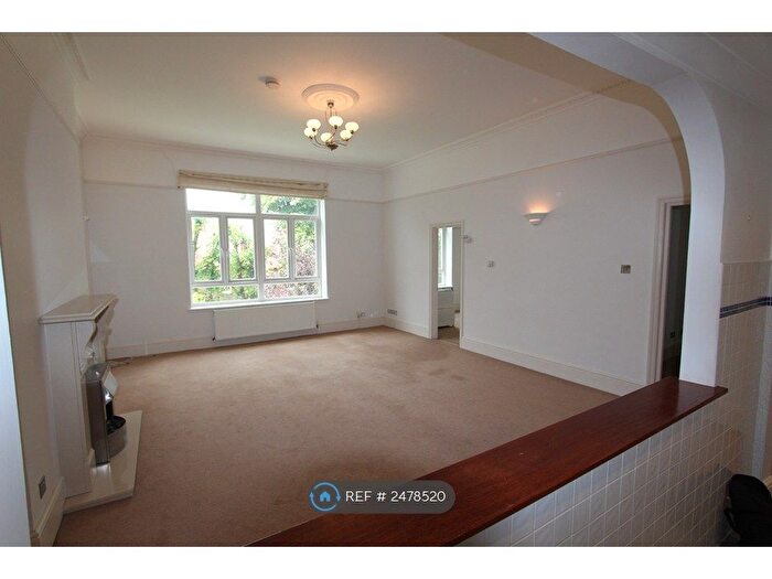 2 Bedroom Flat To Rent In Belsize Park Gardens, London, NW3