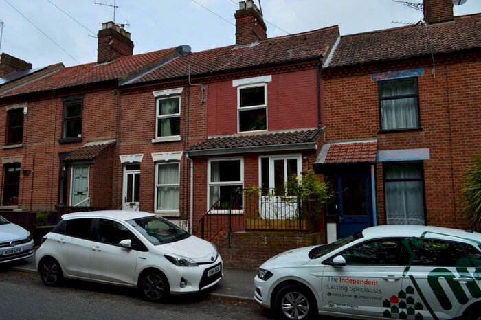 2 Bedroom Property To Rent In Bowthorpe Road, Norwich, NR2