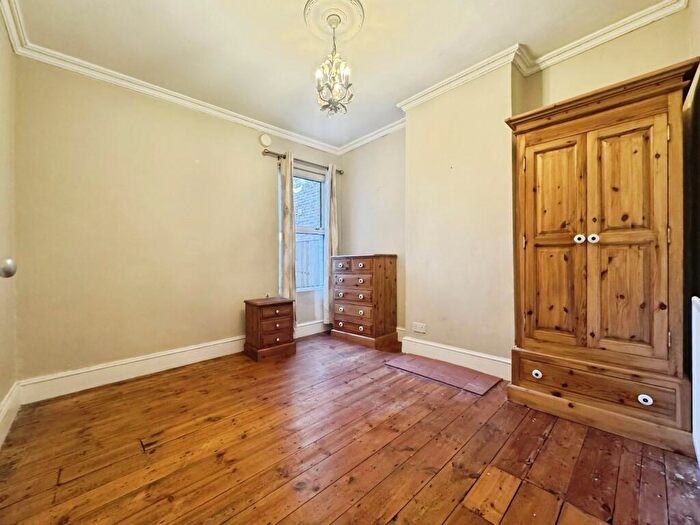 2 Bedroom Apartment To Rent In George Lane, London, SE13